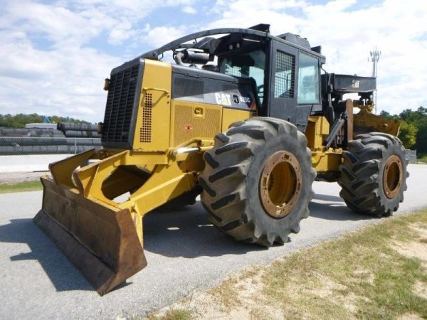 Débusqueur CATERPILLAR 535C