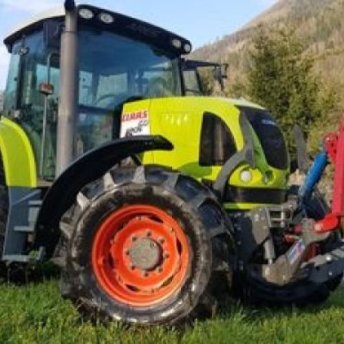 Tracteur à roues CLAAS ares 567 atz