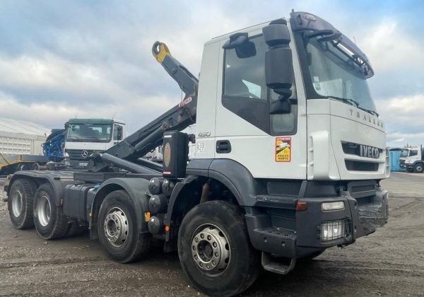 Camion Iveco TRAKKER 8x4 Ampliroll - 450 ch - 13 L 8x4