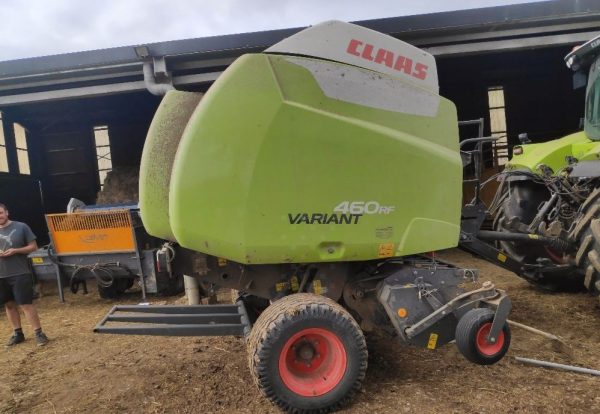 Presse à balles rondes Claas Variant 460 RF