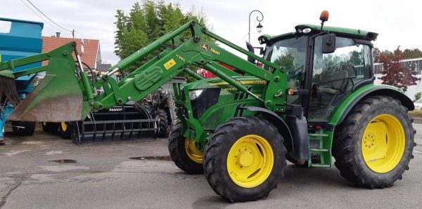 Tracteur agricole John Deere 6105R