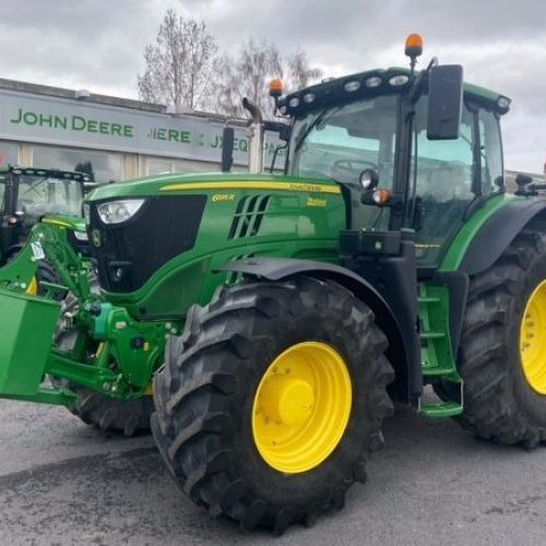 Tracteur agricole John Deere 6195R