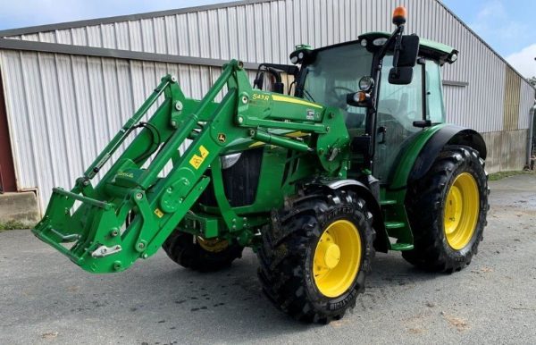 Tracteur agricole John Deere 5125R