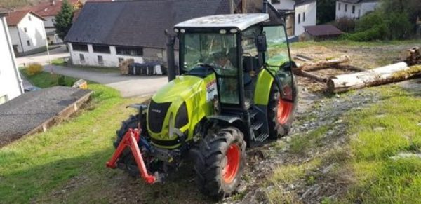 Tracteur à roues CLAAS ares 567 atz - Image 3