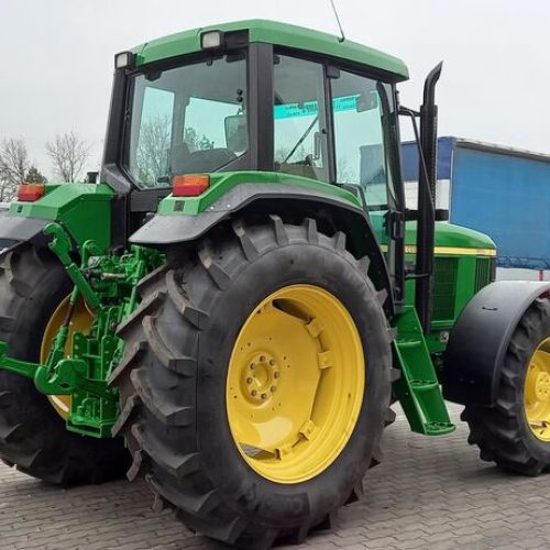 Tracteur à roues JOHN DEERE 6600