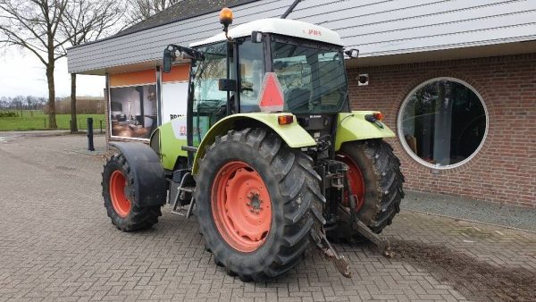 Tracteur à roues CLAAS Celtis 426 RX - Image 3