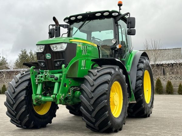 John Deere 6155R